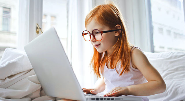Why Glasses Are Not the Solution for Progressive Myopia 640×350 1.jpg